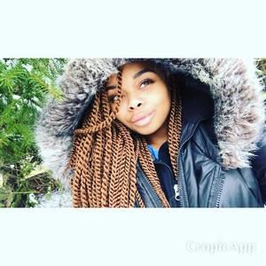 Meet your Posher, Tavia